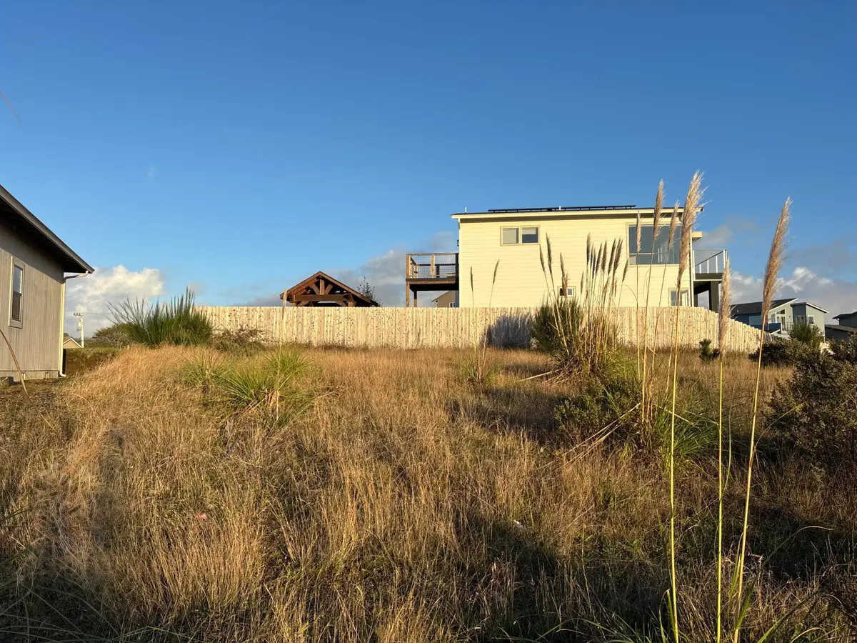 1163 Chelsea Way, McKinleyville, CA 95519 - Image #1