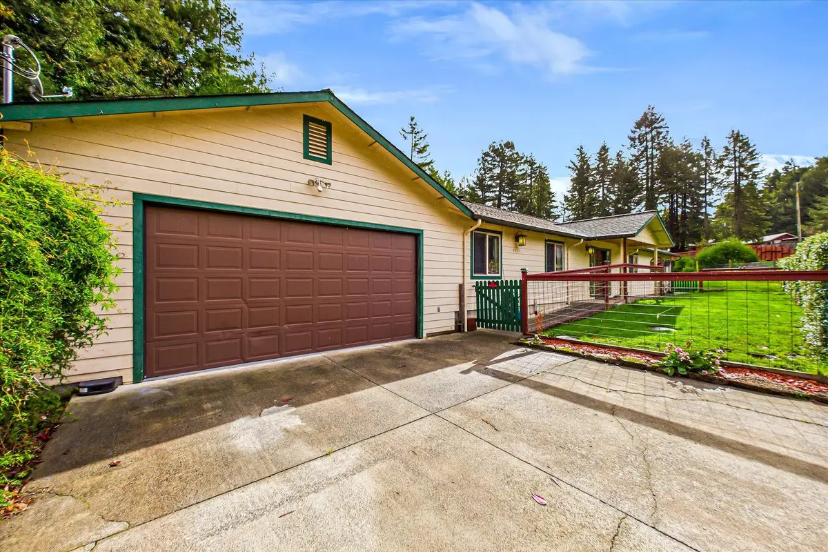 4677 Mitchell Road, Eureka, CA 95503 - Image #1