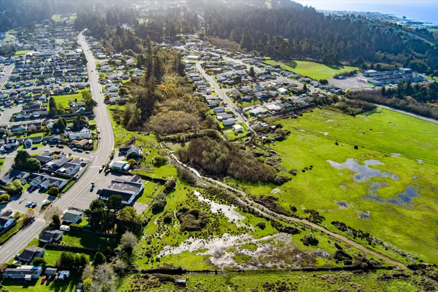 6060 Humboldt Hill Road, Eureka, CA 95503 - Image #3