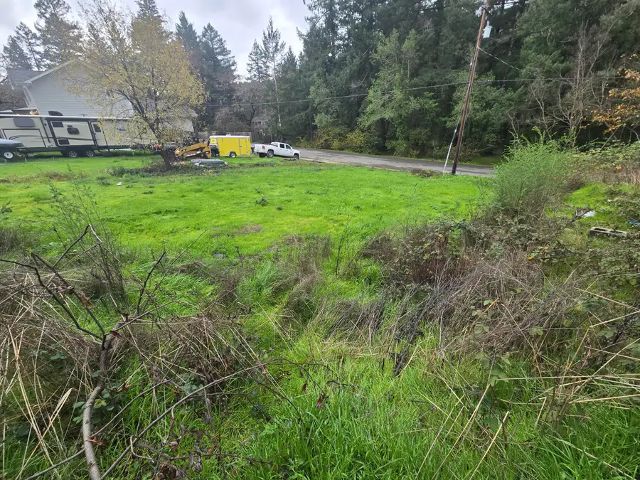 671 Orchard Lane, Redway, CA 95560 - Image #2