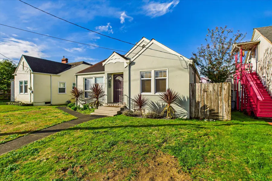 2910 G Street, Eureka, CA 95501 - Image #3