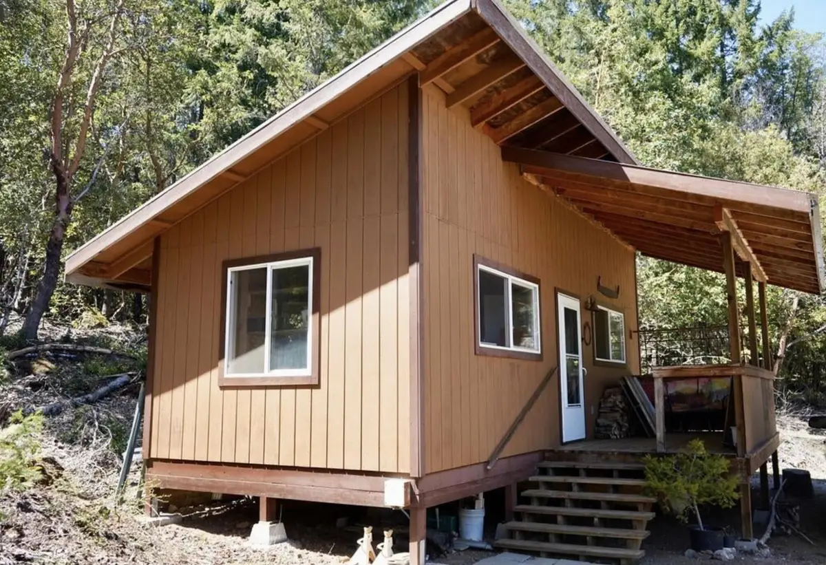 579 Hennessey View Road, Burnt Ranch, CA 95527 - Image #1