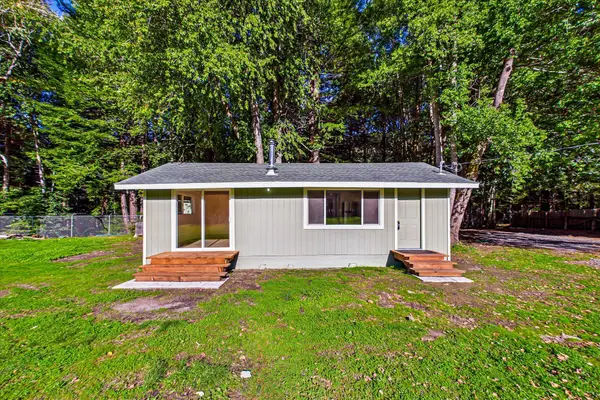 19527 Ca Hwy 36, Carlotta, CA 95528