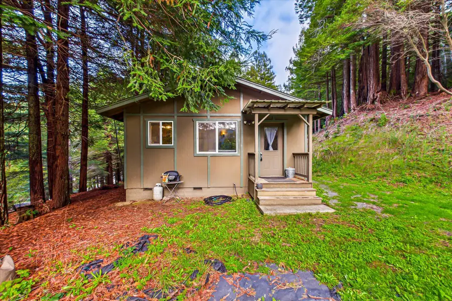 220 Madrone Road, Weott, CA 95571 - Image #3