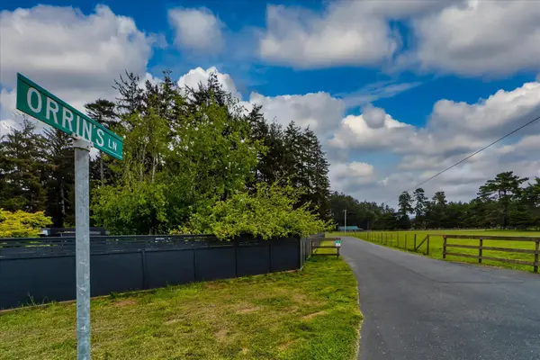 1711 Orrin's Lane, Dows Prairie, CA 95519