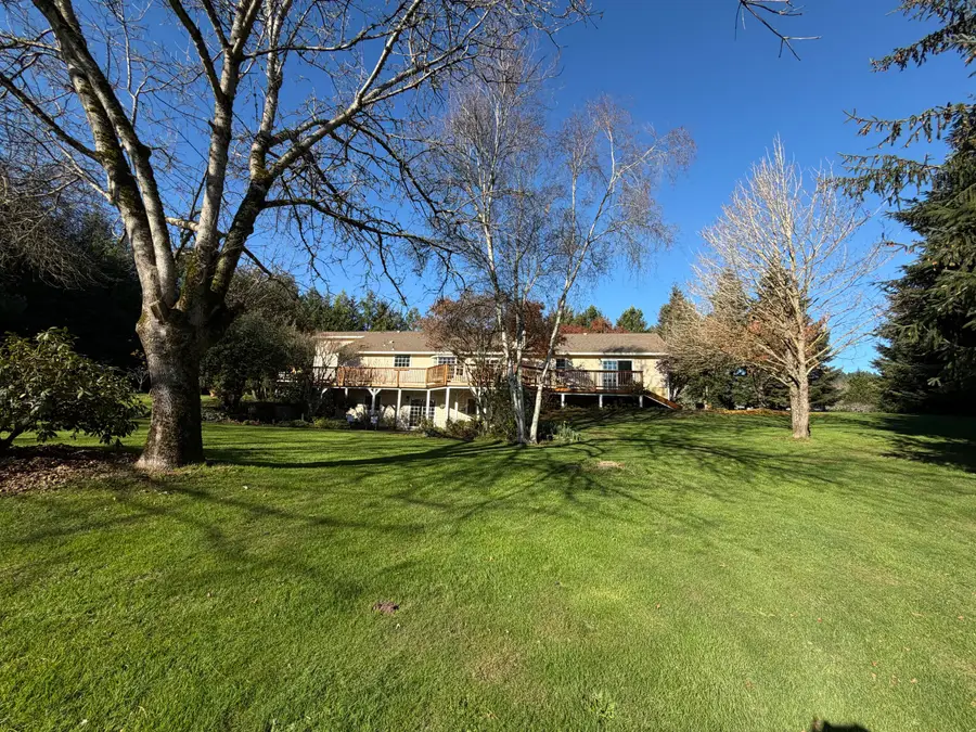 4180 Meadowview Lane, Hydesville, CA 95547 - Image #3