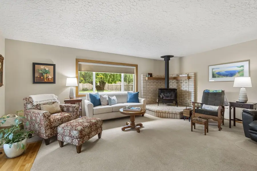 1090 Fritz Road, McKinleyville, CA 95519 - Image #3