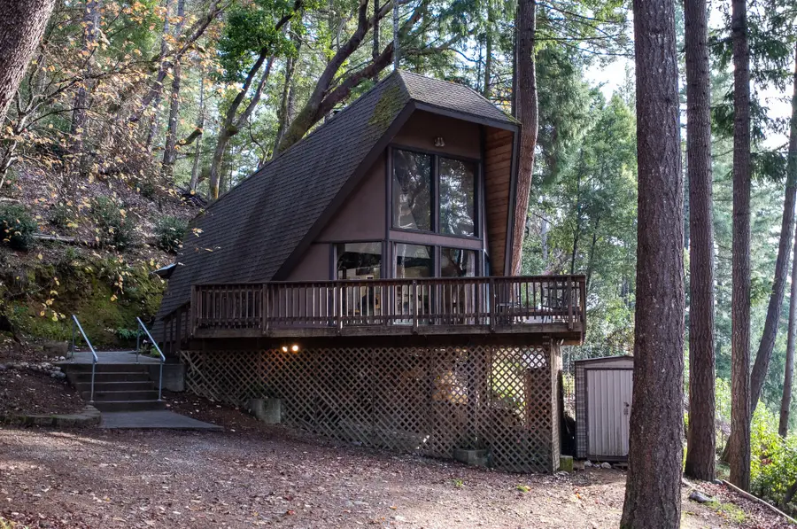 743 Forest View Drive, Willow Creek, CA 95573 - Image #2