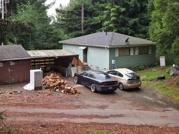 250 Paradise Drive, Fortuna, CA 95540