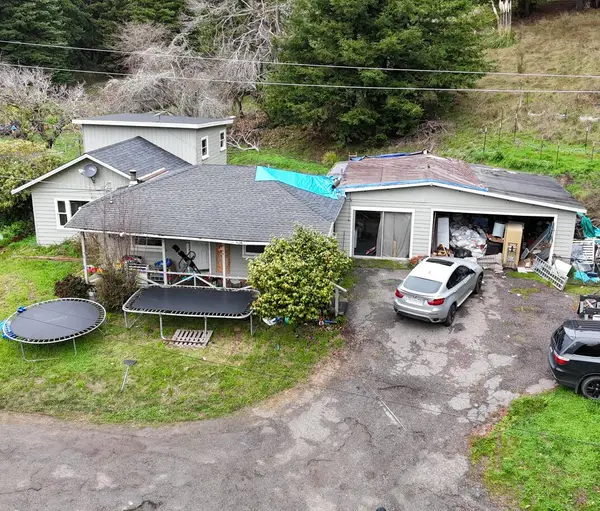 315 Paradise Drive, Fortuna, CA 95540