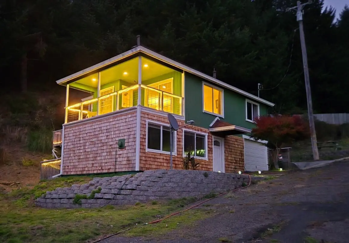 19 Haven Court, Shelter Cove, CA 95589 - Image #1