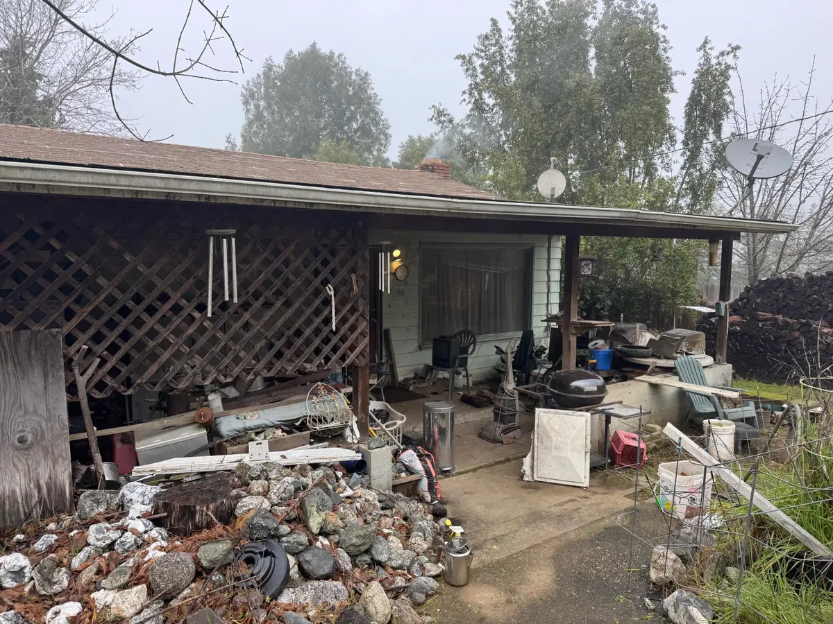 90 Maple Lane, Miranda, CA 95553 - Image #1
