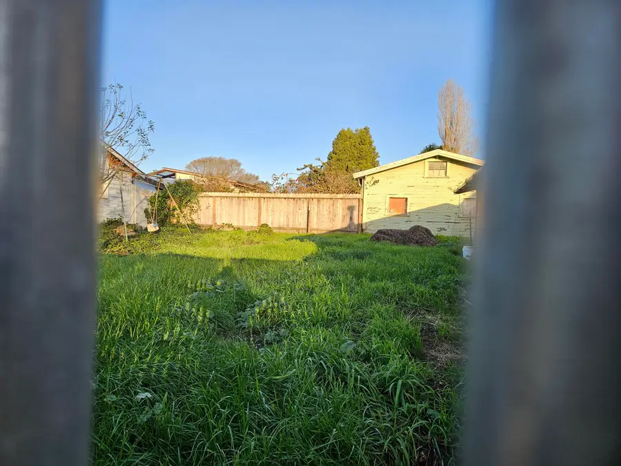 711 Franklin Avenue, Loleta, CA 95551 - Image #3