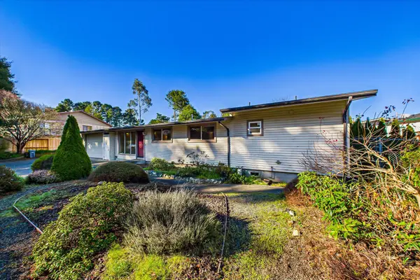 6948 Humboldt Hill Road, Eureka, CA 95503