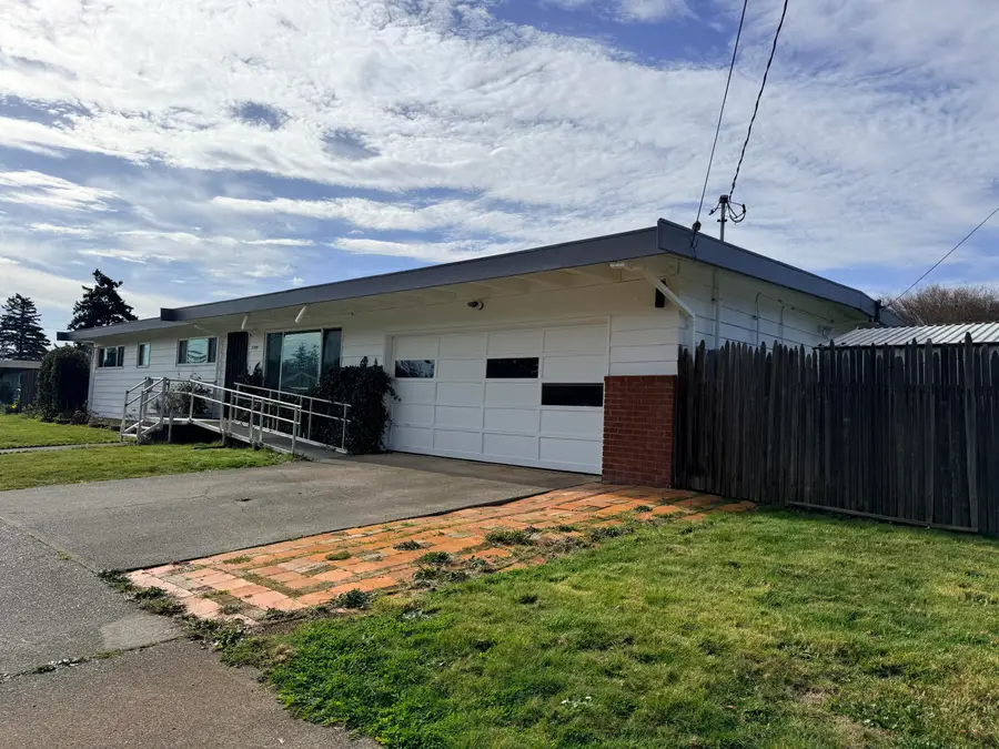 2394 Grace Avenue, McKinleyville, CA 95519 - #3