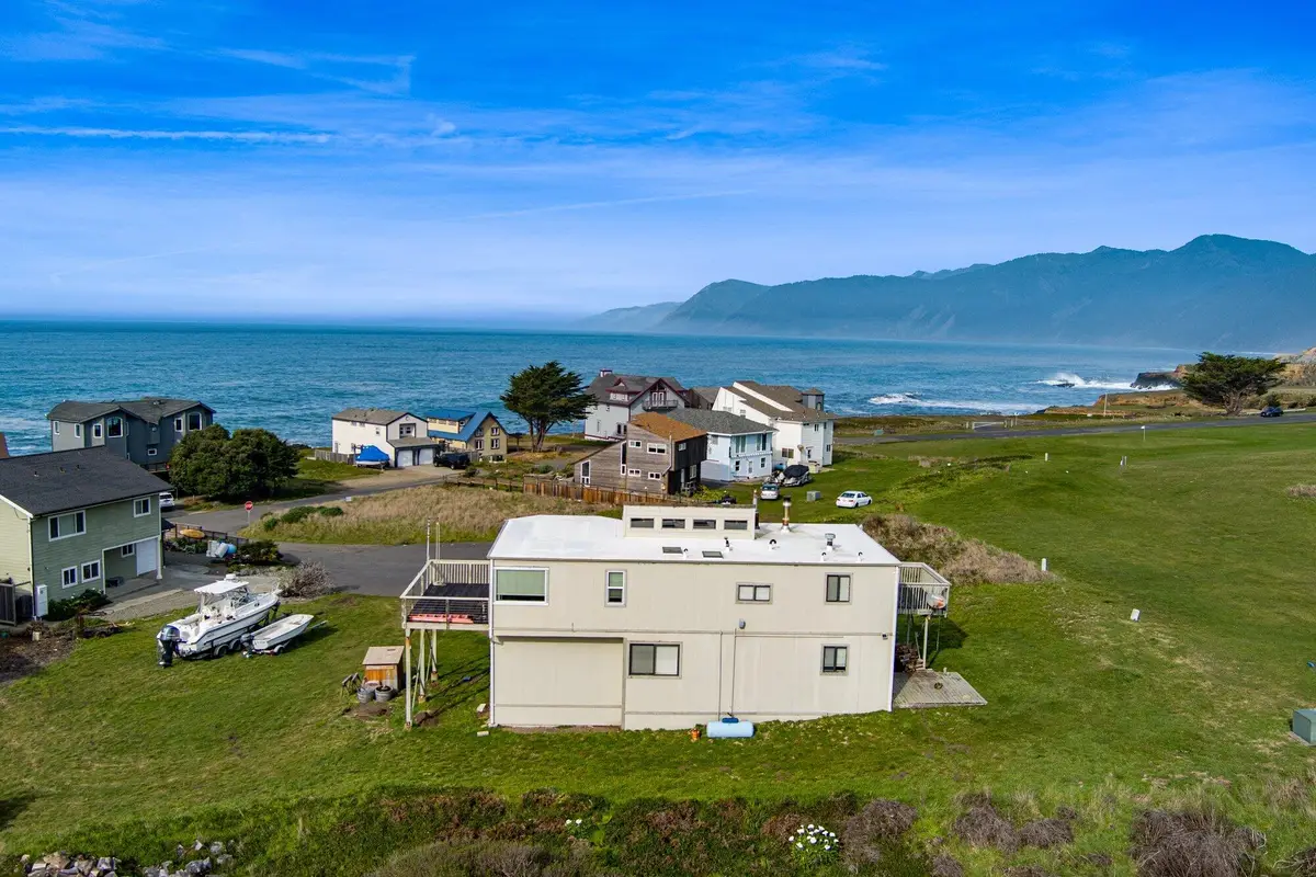 16 Sail Court, Shelter Cove, CA 95589 - Image #1