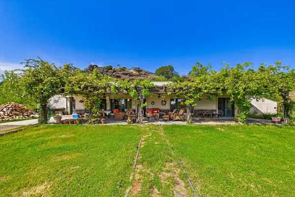2980 Flat Rock Road, Garberville, CA 95542