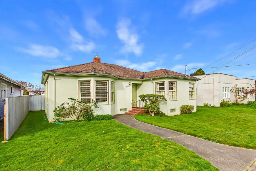 2850 D Street, Eureka, CA 95501 - #2