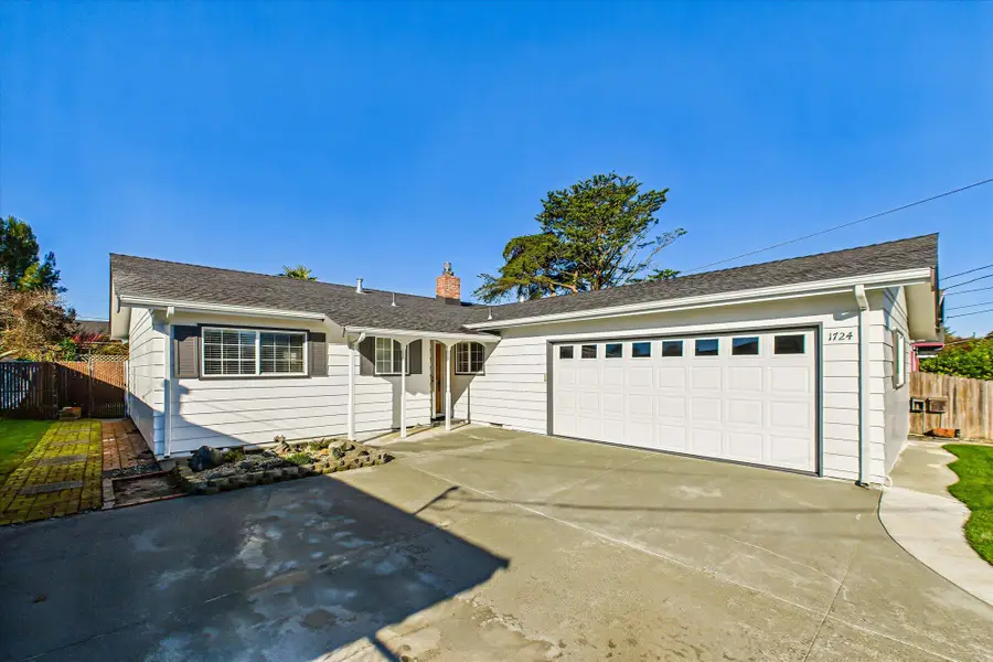 1724 Linton Avenue, Myrtletown, CA 95501 - #3
