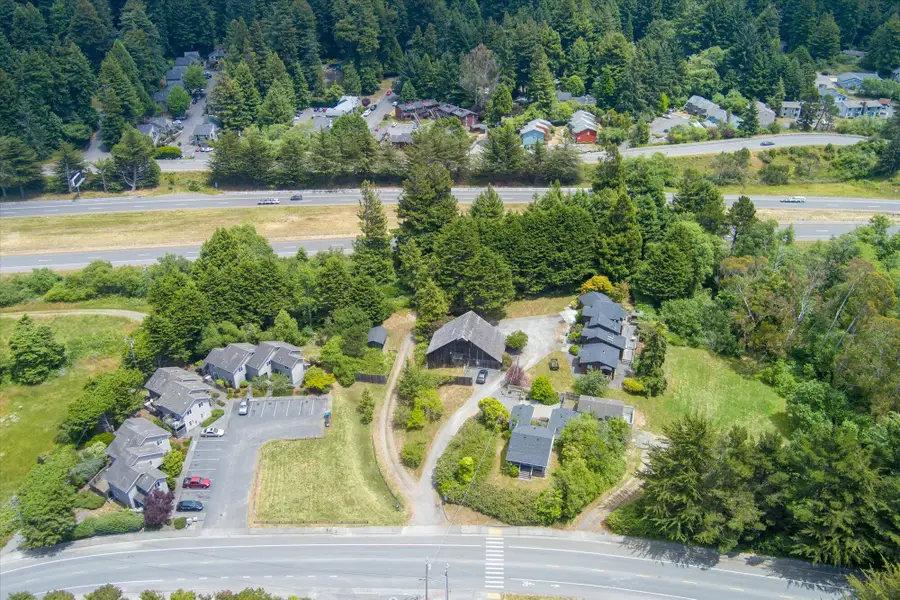 3122 St Louis Road, Arcata, CA 95521 - #2