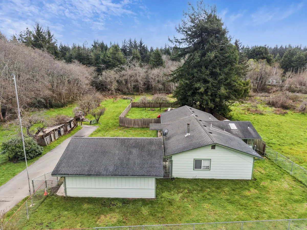 2180 Sutter Road, McKinleyville, CA 95519 - #1