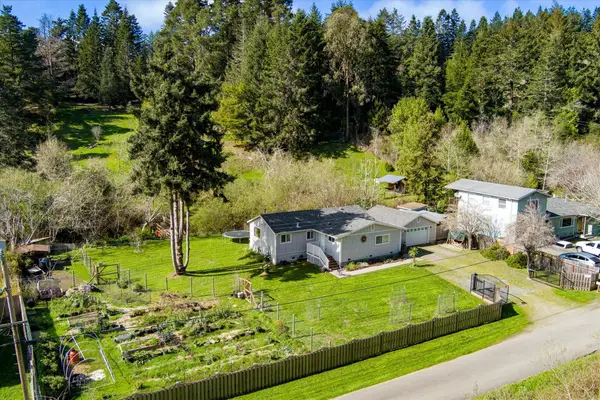 420 Valley Avenue, Fortuna, CA 95540