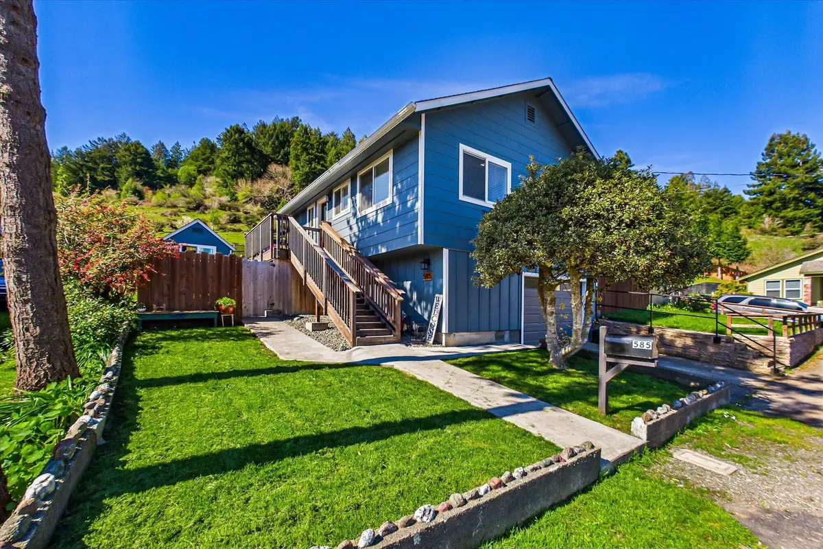 585 View Avenue, Rio Dell, CA 95562 - #1