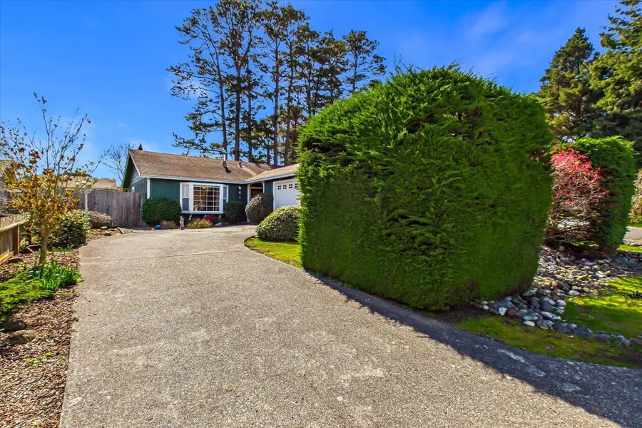 3530 Bartlett Lane, Fortuna, CA 95540 - #2