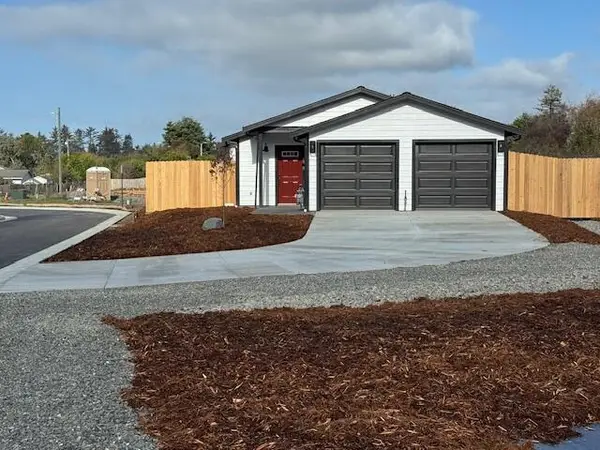 2205&2207 Golden Star Court, McKinleyville, CA 95519