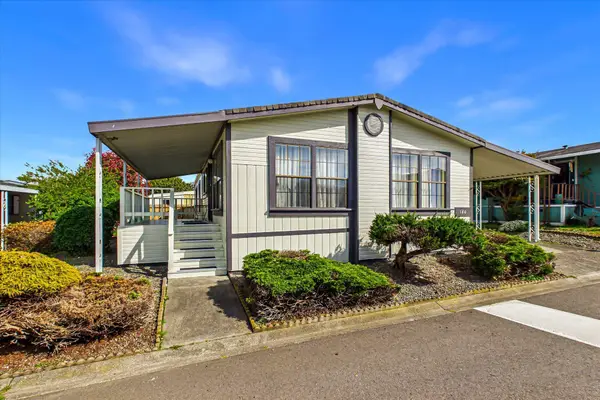 180 Empire Drive, Fortuna, CA 95540