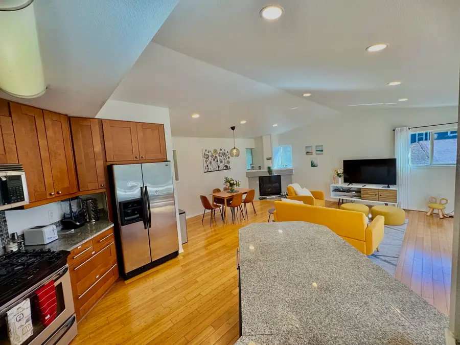 21 Nob Hill Road, Shelter Cove, CA 95589 - #3