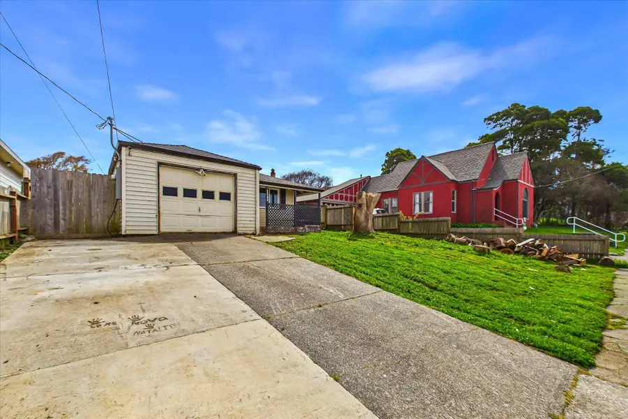 2249 Union Street, Eureka, CA 95501 - #3