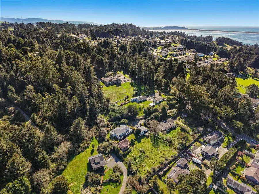 6481 Humboldt Hill Road, Humboldt Hill, CA 95503 - #2