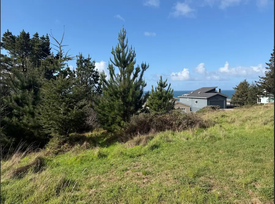 90 Fawn Drive, Shelter Cove, CA 95589 - #3