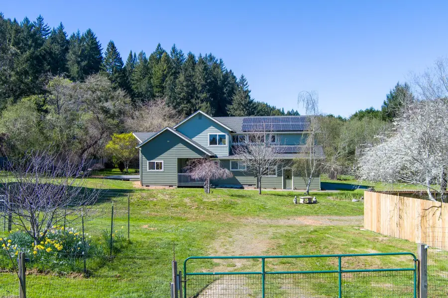 221 Russell Lane, Arcata, CA 95521 - #3
