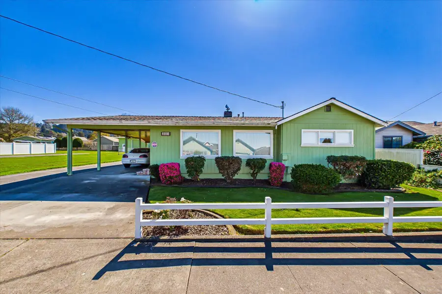 3629 Kenmar Road, Fortuna, CA 95540 - #3