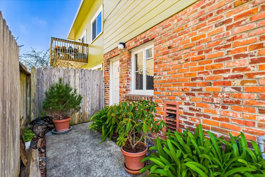 1141 Cousins Street, Eureka, CA 95501 - #2