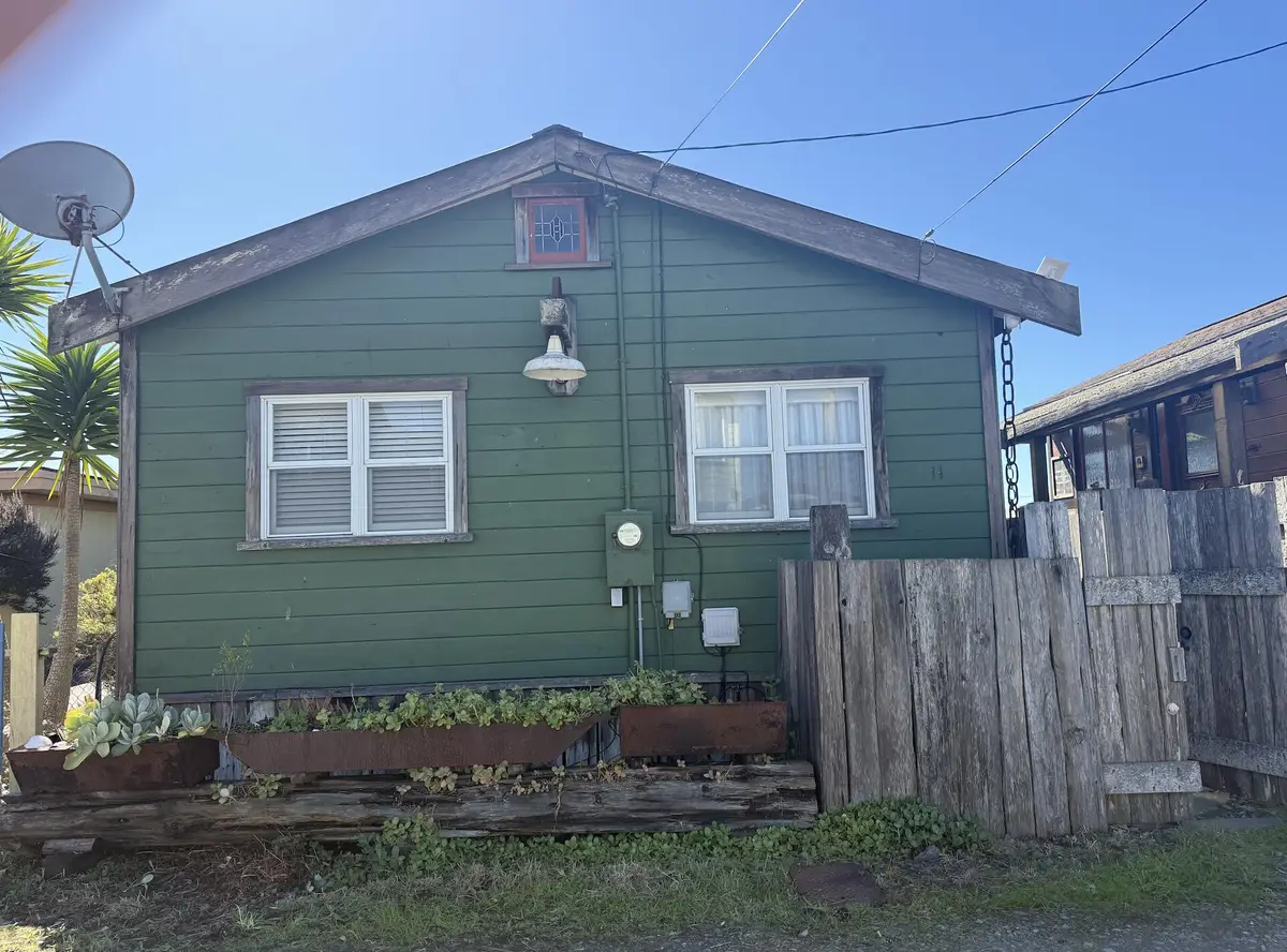 11 Crab Street, Eureka, CA 95503 - #1