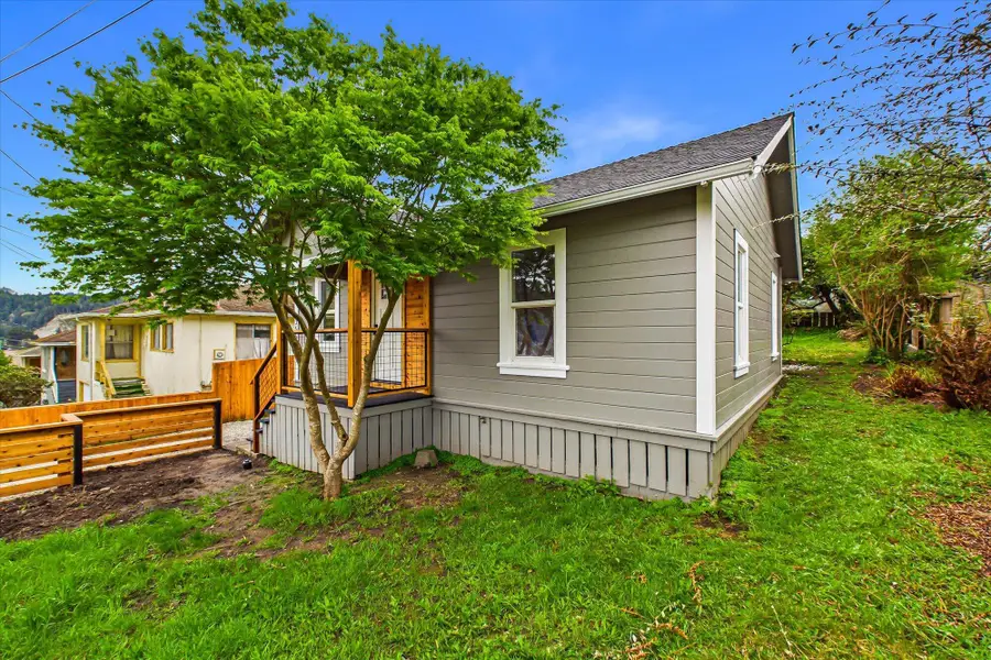 355 Douglas Street, Rio Dell, CA 95562 - #3