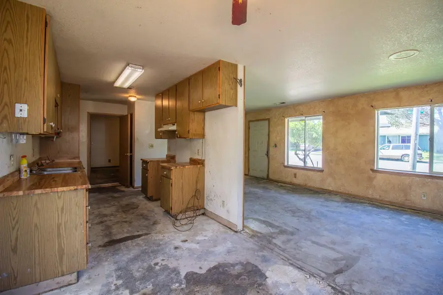 707 Maxwell Street, Fortuna, CA 95540 - #3