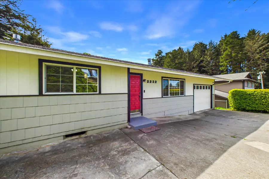 2232 Parkwood Boulevard, Humboldt Hill, CA 95503 - #3