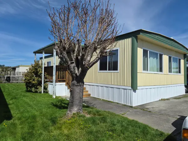 2048 Appaloosa Lane, Arcata, CA 95521