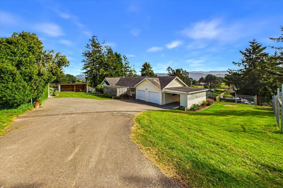 6699 Rohnerville Road, Hydesville, CA 95547 - #2