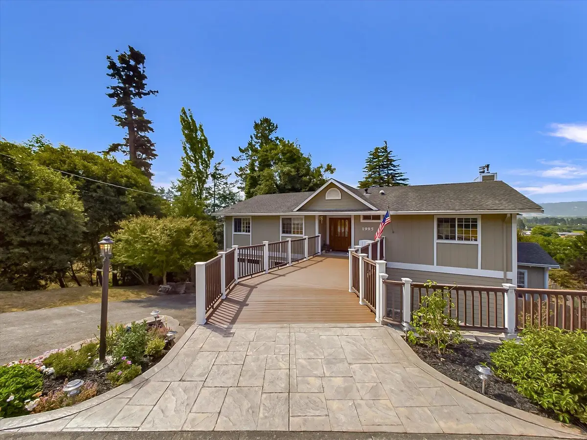 1995 Newell Drive, Fortuna, CA 95540 - #1