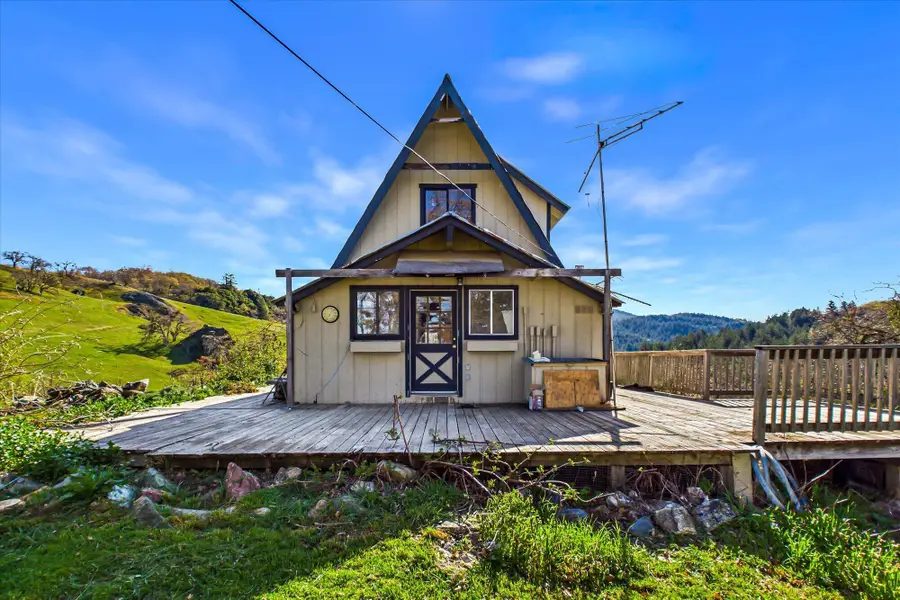 1960 Burr Valley Road, Bridgeville, CA 95526 - #3