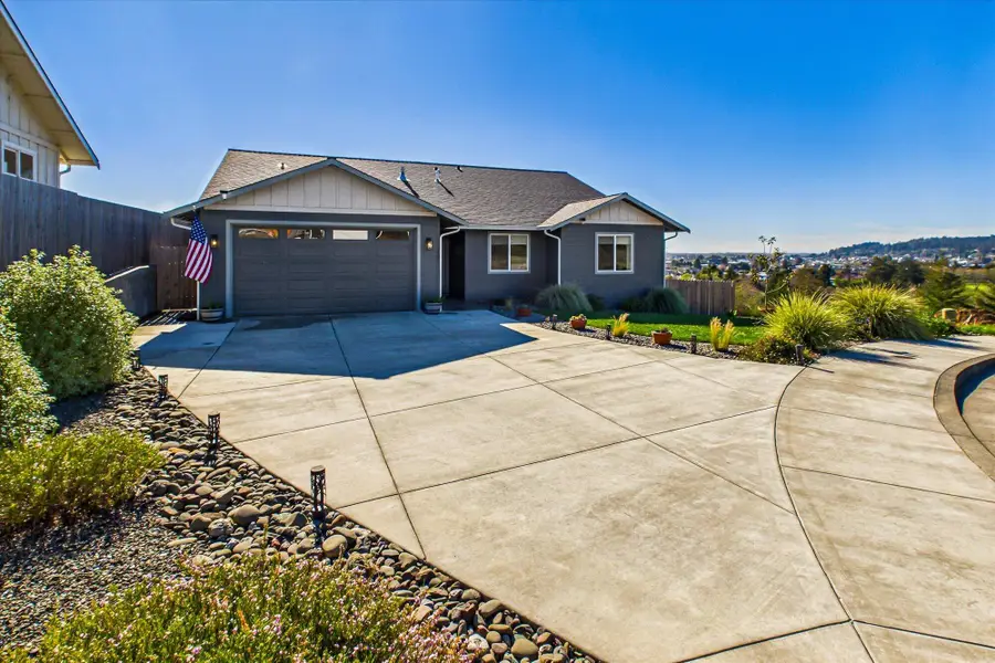 191 Ridge View Court, Fortuna, CA 95540 - #2