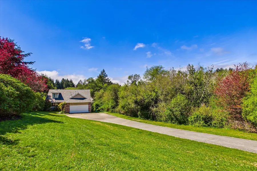 942 Elizabeth Barcus Way, Fortuna, CA 95540 - #3