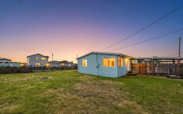 135 Cod Street, King Salmon South, CA 95503