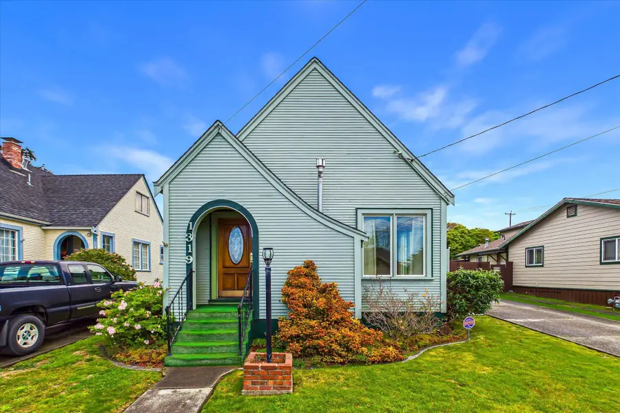 1319 F Street, Eureka, CA 95501 - #3