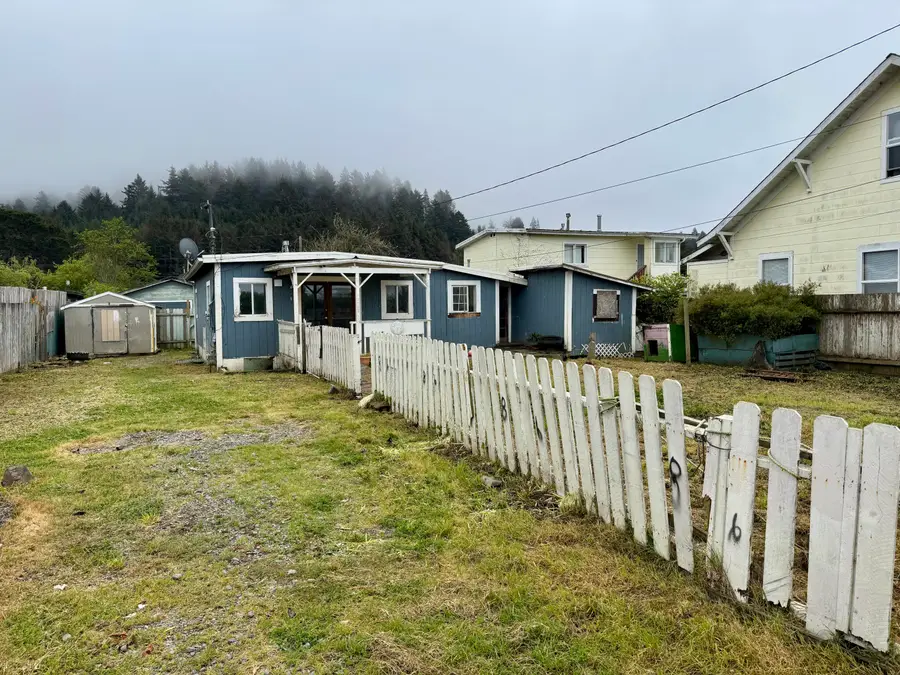 6793 West Avenue, Fields Landing, CA 95537 - #2